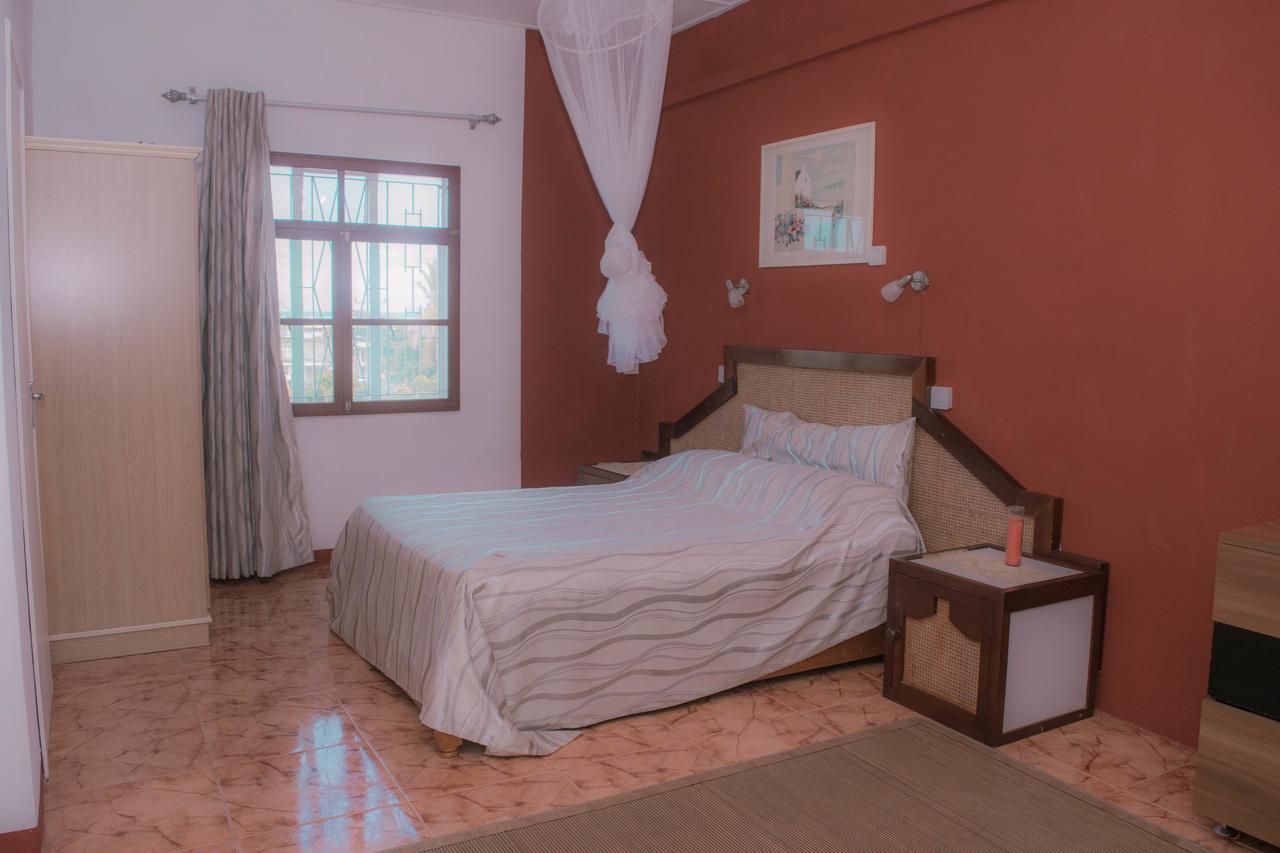 Bed and Breakfast Chez Tino Trou d'Eau Douce Exterior foto